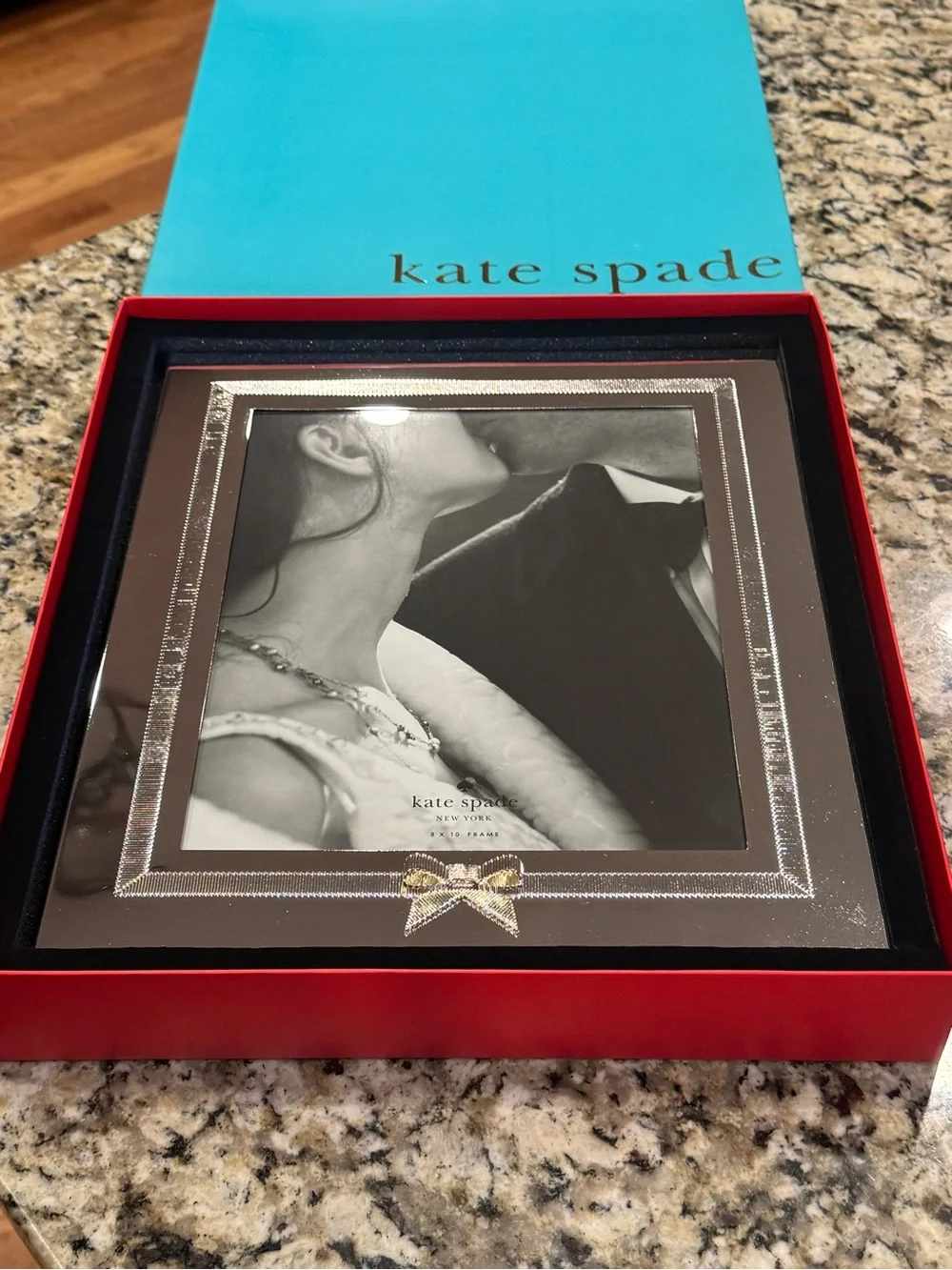 Kate Spade New York Grace Avenue Silverplate 8x10 Frame w/ Original Box